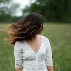 Jak zostać modelką włosów? Sekrety profesjonalnej kariery w świecie beauty