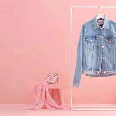 Dżinsowa marynarka damska: jak ją stylizować? Oto 5 sposobów!